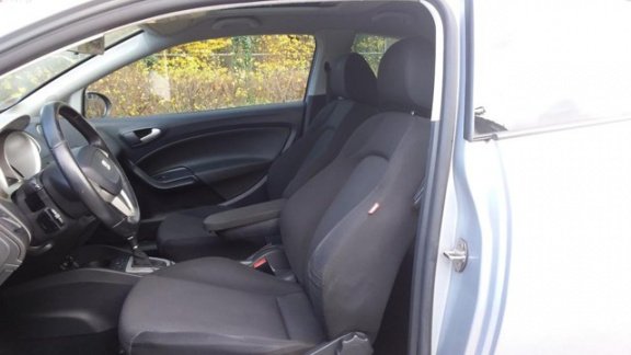 Seat Ibiza SC - 1.6 Sport met clima, cruise, pano en stoelverwarming - 1