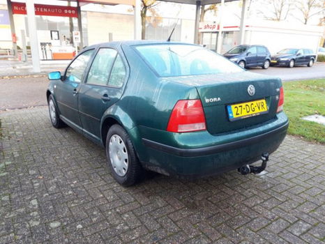 Volkswagen Bora - 2.0 AIRCO 1 EIGENAAR, TREKHAAK - 1