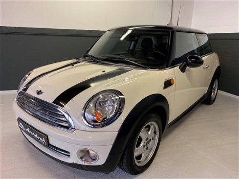 Mini Mini Cooper - 1.6 BUSINESS 120PK *Navi/Clima/PDC* NW APK - 1