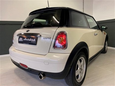 Mini Mini Cooper - 1.6 BUSINESS 120PK *Navi/Clima/PDC* NW APK - 1