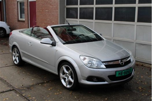 Opel Astra TwinTop - 1.6 Edition - 1