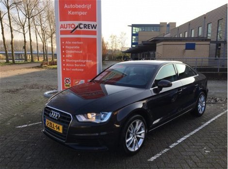 Audi A3 Limousine - 1.4 TFSI Ambiente Pro Line I Leder I Trekhaak 1e eig. BOVAG-garantie - 1