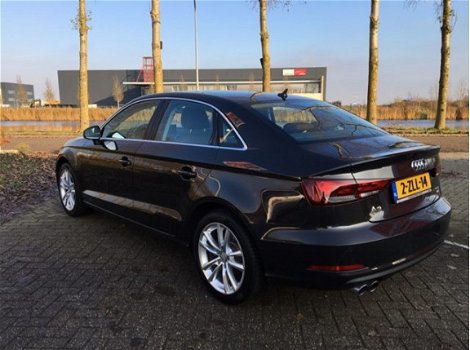 Audi A3 Limousine - 1.4 TFSI Ambiente Pro Line I Leder I Trekhaak 1e eig. BOVAG-garantie - 1