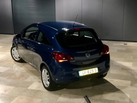 Opel Corsa - 1.4 Edition 1e eigenaar NAP 33.340KM auto is in nieuw staat oest weg van oud baasje gew - 1