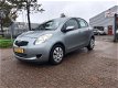 Toyota Yaris - 1.3 VVTi Sol 5-Deurs/Airco - 1 - Thumbnail