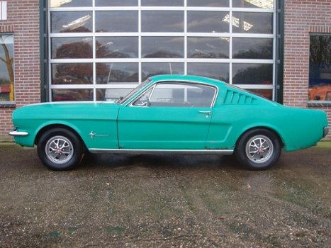 Ford Mustang Fastback - USA 2.3 2+2 - 1