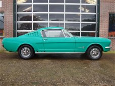 Ford Mustang Fastback - USA 2.3 2+2