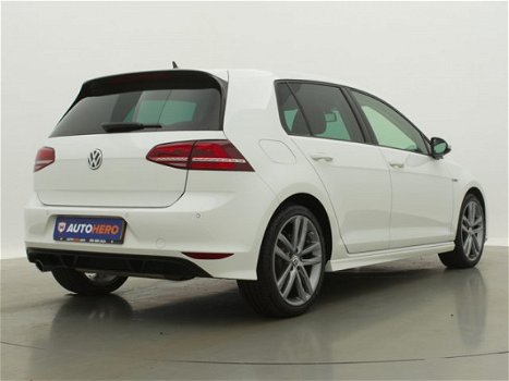 Volkswagen Golf - 1.2 TSI Business Edition R PJ67181 | Navi | Airco | PDC | Camera | Clima | Cruise - 1