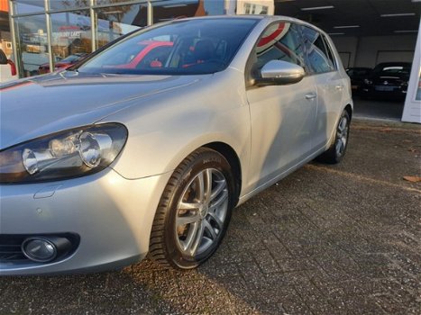 Volkswagen Golf - 1.4 TSI Trendline DSG - 1