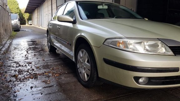 Renault Laguna - 1.8-16V Expression - 1