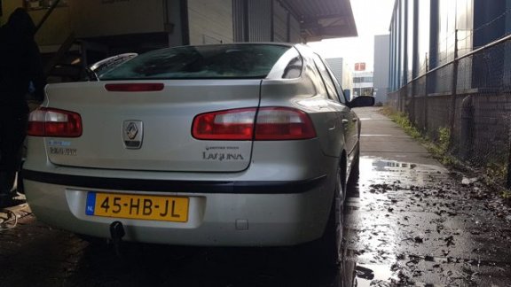 Renault Laguna - 1.8-16V Expression - 1