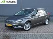 Ford Focus Wagon - 1.5 Titanium Navigatie / Trekhaak (1500KG) - 1 - Thumbnail