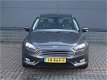 Ford Focus Wagon - 1.5 Titanium Navigatie / Trekhaak (1500KG) - 1 - Thumbnail