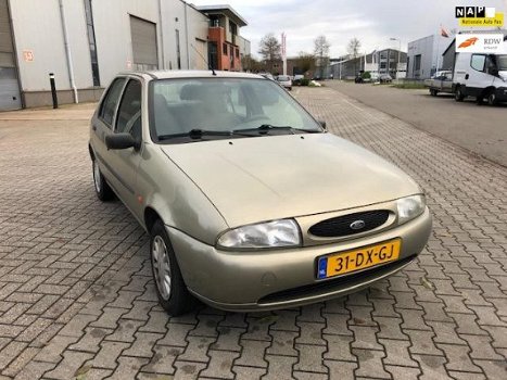 Ford Fiesta - 1.3-16V Trend AIRCO/5 DRS/apk 17-12-2020 - 1