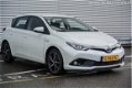 Toyota Auris - 1.8 Hybrid Executive Hybrid 2016 NAVI wit parelmour✔Automaat✔FullLed✔ PDCa+camera✔ - 1 - Thumbnail