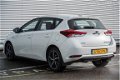 Toyota Auris - 1.8 Hybrid Executive Hybrid 2016 NAVI wit parelmour✔Automaat✔FullLed✔ PDCa+camera✔ - 1 - Thumbnail