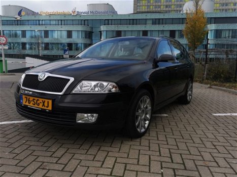 Skoda Octavia Combi - 1.9 TDI Elegance - 1