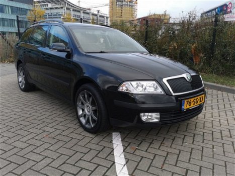 Skoda Octavia Combi - 1.9 TDI Elegance - 1