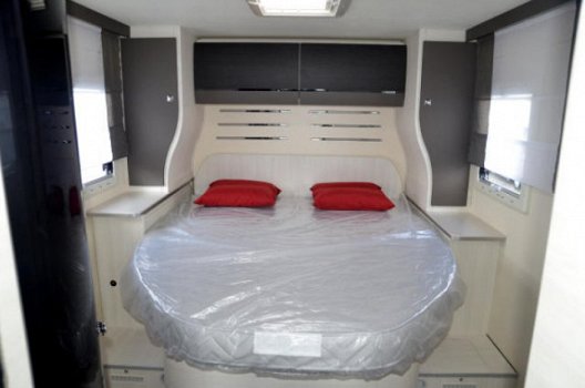 Challenger Sirius 3078 XLB Queensbed - 5