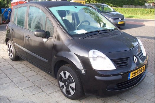 Renault Modus - 1.2-16V Dynamique Airco Hoge zit Lage km stand Apk tot 05-09-2020 - 1