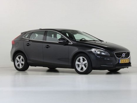 Volvo V40 - 2.0 D4 191 PK 6-Bak Momentum (BNS) - 1