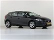 Volvo V40 - 2.0 D4 191 PK 6-Bak Momentum (BNS) - 1 - Thumbnail