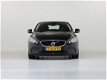 Volvo V40 - 2.0 D4 191 PK 6-Bak Momentum (BNS) - 1 - Thumbnail