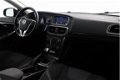 Volvo V40 - 2.0 D4 191 PK 6-Bak Momentum (BNS) - 1 - Thumbnail