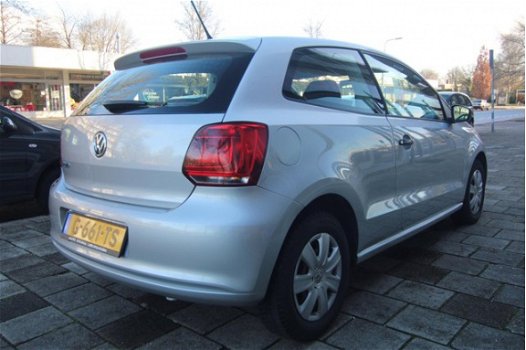 Volkswagen Polo - 1.2 Easyline / Airco / Nieuwe APK - 1