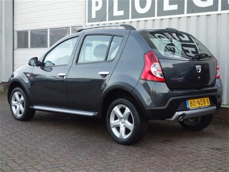 Dacia Sandero - 1.6 Stepway Airco Orig.NL Mooie nette staat - 1