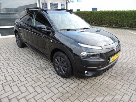 Citroën C4 Cactus - 1.6 BlueHDi Feel 50 procent deal 4.475, - ACTIE Navi / Airco / Cruise / Pano - 1