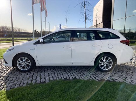 Toyota Auris Touring Sports - 1.8 Hybrid Aspiration - 1