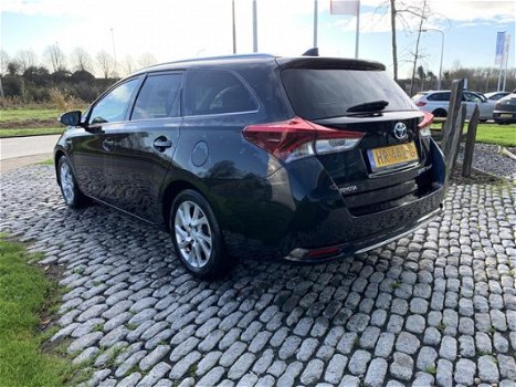 Toyota Auris Touring Sports - 1.8 Hybrid Lease - 1