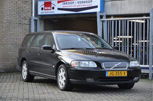 Volvo V70 - 2.4 CNG Momentum - 1