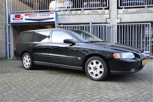 Volvo V70 - 2.4 CNG Momentum - 1