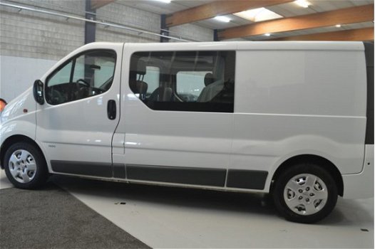 Opel Vivaro - 2.5 CDTI L2H1 DC // DUBBELE CABINE // AIRCO // MARGE // CRUISE // - 1