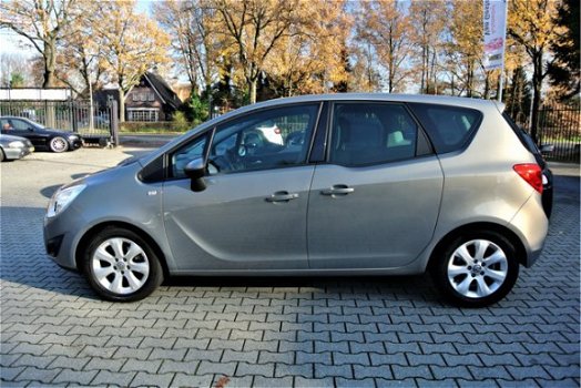 Opel Meriva - 1.4 Cosmo 101 PK Pdc Voor en Achter Trekhaak - 1