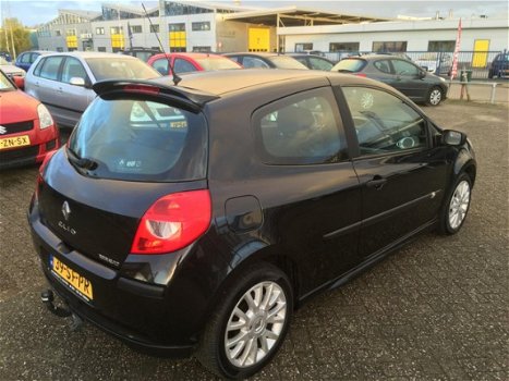 Renault Clio - 1.6-16V Dynamique Luxe (st-bekr, clima, lmv, bj06, 2950, -) - 1