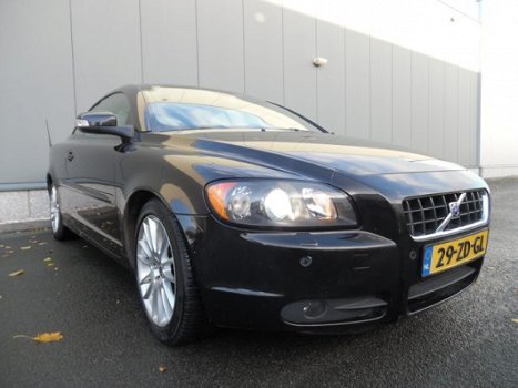 Volvo C70 - T5 2.5 230 pk Summum - 1