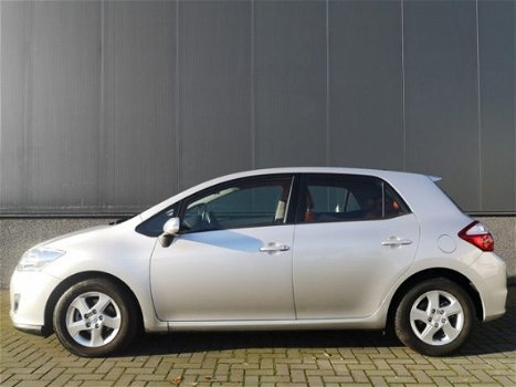 Toyota Auris - 1.8 FULL HYBRID Dynamic - 1