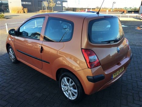 Renault Twingo - 1.2 16V 3-DEURS AIRCO - 1