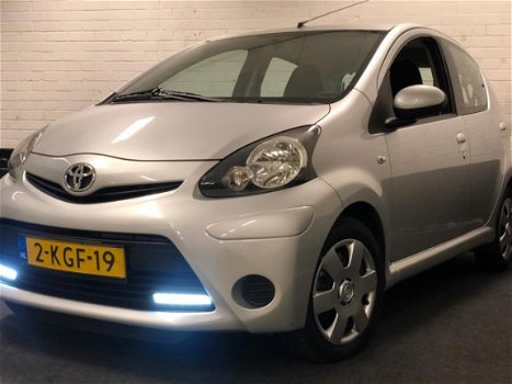 Toyota Aygo - 1.0 VVT-i Aspiration Facelift model / BTW AUTO - 1