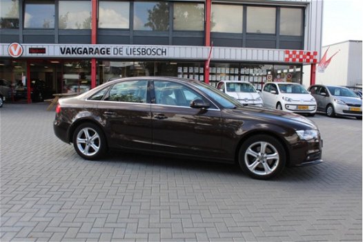 Audi A4 - 1.8 TFSI Business Edition leer navi xenon clima boeken recent groot onderhoud gehad - 1