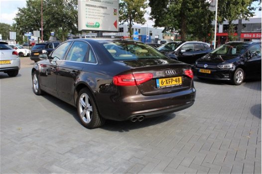 Audi A4 - 1.8 TFSI Business Edition leer navi xenon clima boeken recent groot onderhoud gehad - 1