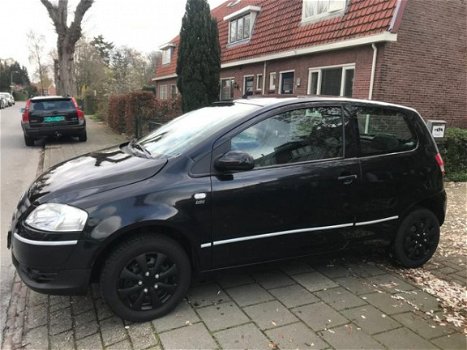 Volkswagen Fox - 1.2 Trendline - 1