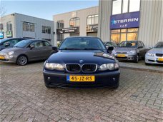 BMW 3-serie - 318i Executive