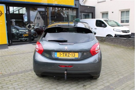 Peugeot 208 - 1.2 e-VTi Style 5-drs automatic ecc / navi / trekh - 1