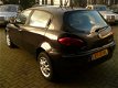 Alfa Romeo 147 - 1.6 T.Spark Distinctive - 1 - Thumbnail