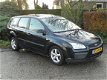 Ford Focus Wagon - 1.6-16V Champion, Airco - 1 - Thumbnail