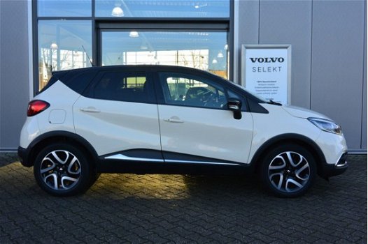 Renault Captur - 0.9 TCe 90PK Helly Hansen / Half Leder / 17 inch LMV / Camera / PDC / Full Map Navi - 1